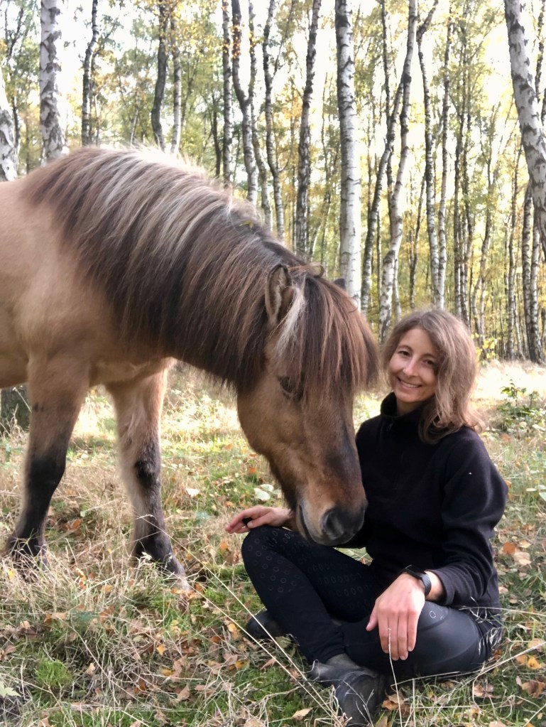 Yoga und Reiten mit Anne Stieler